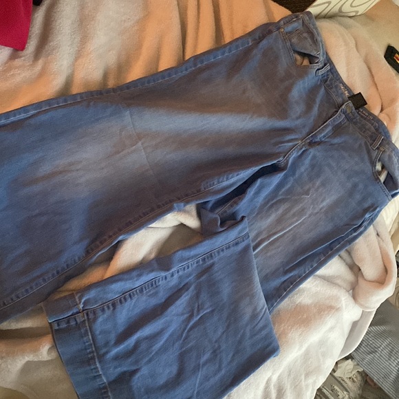 Flare leg pants - Picture 2 of 4